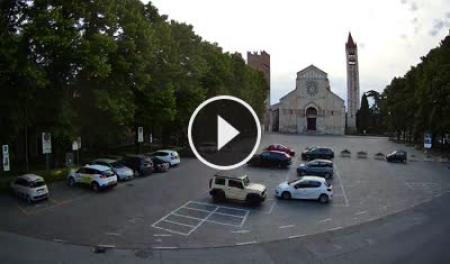 Webcam Piazza San Zeno - Verona | SkylineWebcams