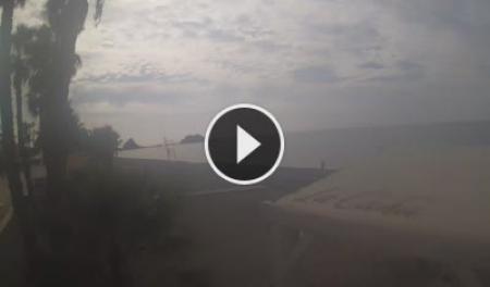 Live Cam Almuñecar - Playa de San Cristóbal | SkylineWebcams