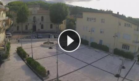 【LIVE】 Arpaise - Piazza Donisi | SkylineWebcams