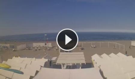 【LIVE】 Spiaggia di Riccione - Riviera Romagnola | SkylineWebcams