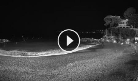 【LIVE】 Beach of Zoagli | SkylineWebcams