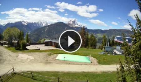 Col d’Ancona (1.630 m) – Plan de Corones – San Martino in Badia (BZ) – Dolomites – Italy Col d’Ancona (1.630 m) – Plan de Corones – San Martino in Badia (BZ) – Dolomites – Italy