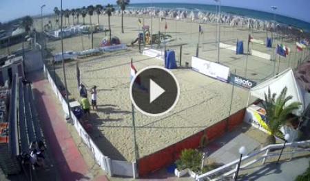 【LIVE】 Webcam a Pescara - Spiaggia e Beach Volley | SkylineWebcams