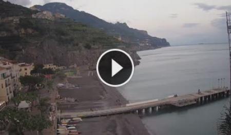 【LIVE】 Webcam a Minori - Costiera Amalfitana | SkylineWebcams