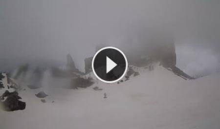 Webcam Cortina d'Ampezzo - Cinque Torri | SkylineWebcams