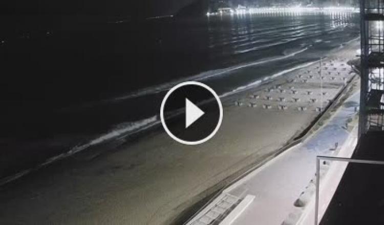 Benidorm - Playa de Poniente - Puerto cámara web en vivo